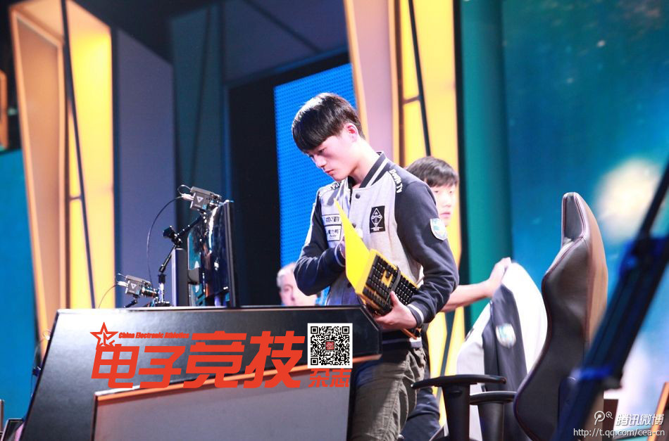 全明星阵容交锋詹姆斯率队挑战约基奇内线统治力